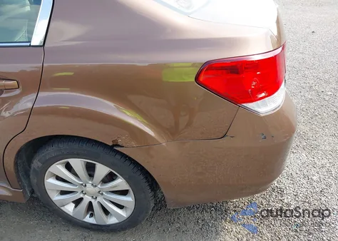 2011 Subaru Legacy 3.6R Limited z USA, uszkodzony, nr VIN 4S3BMDL60B2210531